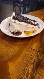 Moms birthday cake.jpg